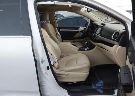 2016 Toyota Highlander Xle V6 from USA, damaged, VIN 5TDKKRFH0GS140240